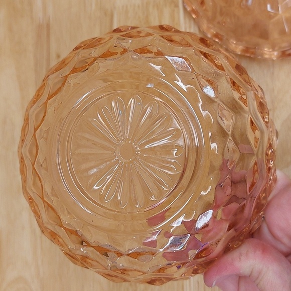 Pink Art Glass Lided Candy/ trinket Dish Compote Vintage MCM - Picture 4 of 4